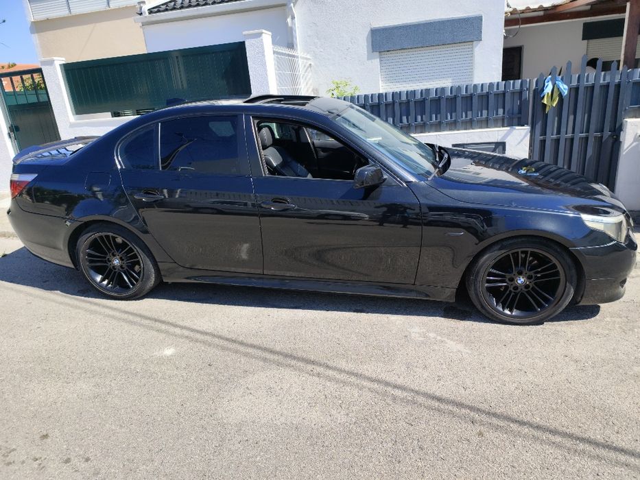 BMW 525