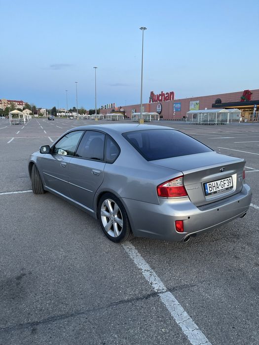 Samochod Subaru Legacy 2.0 TD (4x4) 235k
