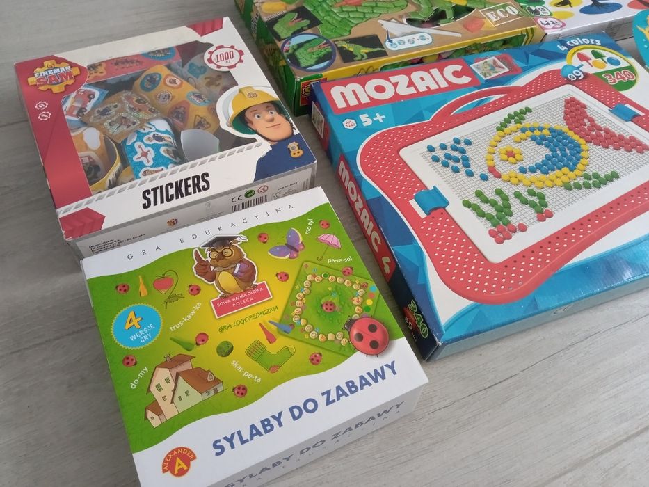 Zgadnij kto to, mozaic, twister. Cały zestaw gier