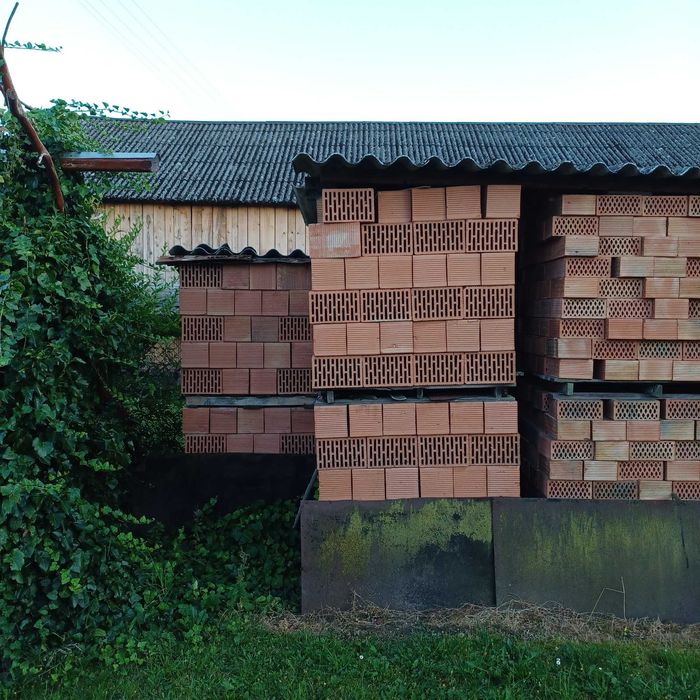 cegła kratówka duża i mała Harasiuki cegła / pustak ceramiczny