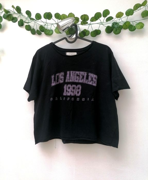 T-shirt Preta Cropped