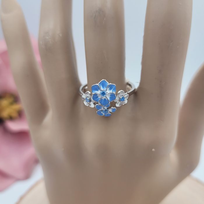 Srebrny pierścionek pr 925 niezapominajka