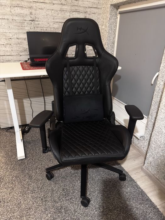 Ігрове крісло hyper X jet black