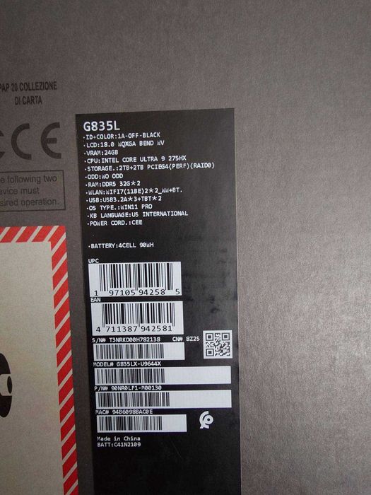 Ноутбук Asus ROG Strix Scar 18 G835L Intel 9-275HX/64/4TB/RTX5090 24Gb