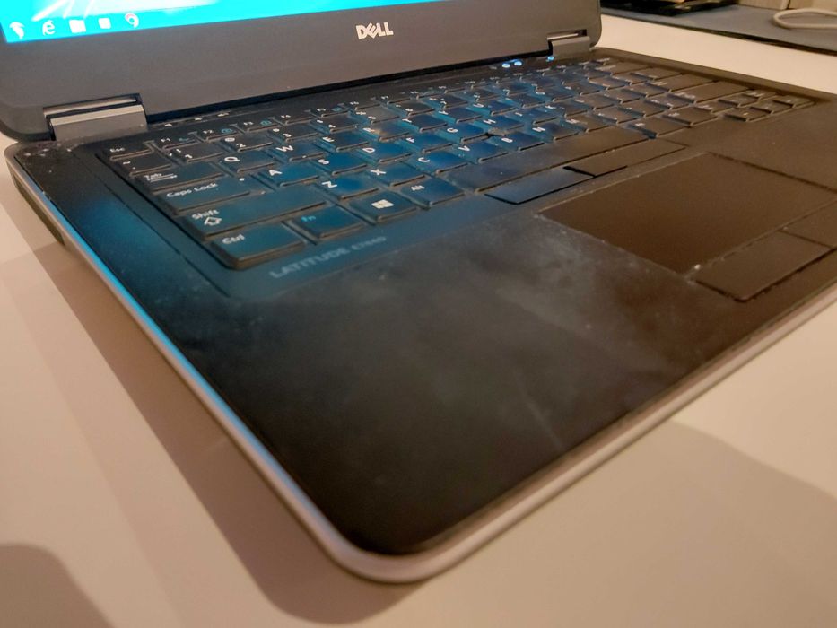 Laptop Dell E7440 i5-4310u; 8GB; SSD 500GB; FullHD