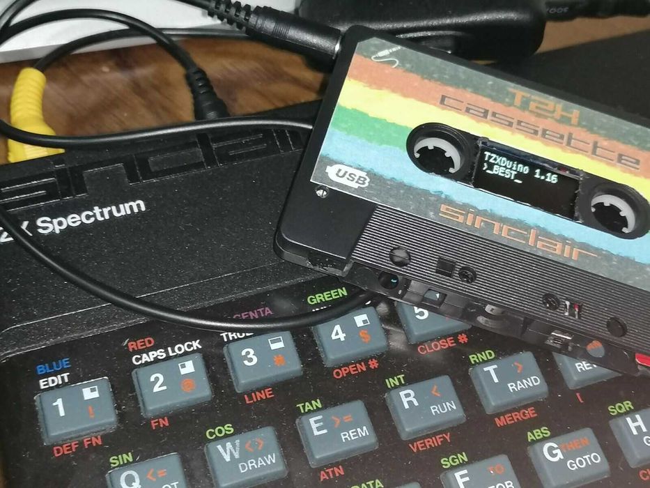 TZX Cassete+ p/ Sinclair Spectrum/+2. 17000 jogos em SD Cedofeita