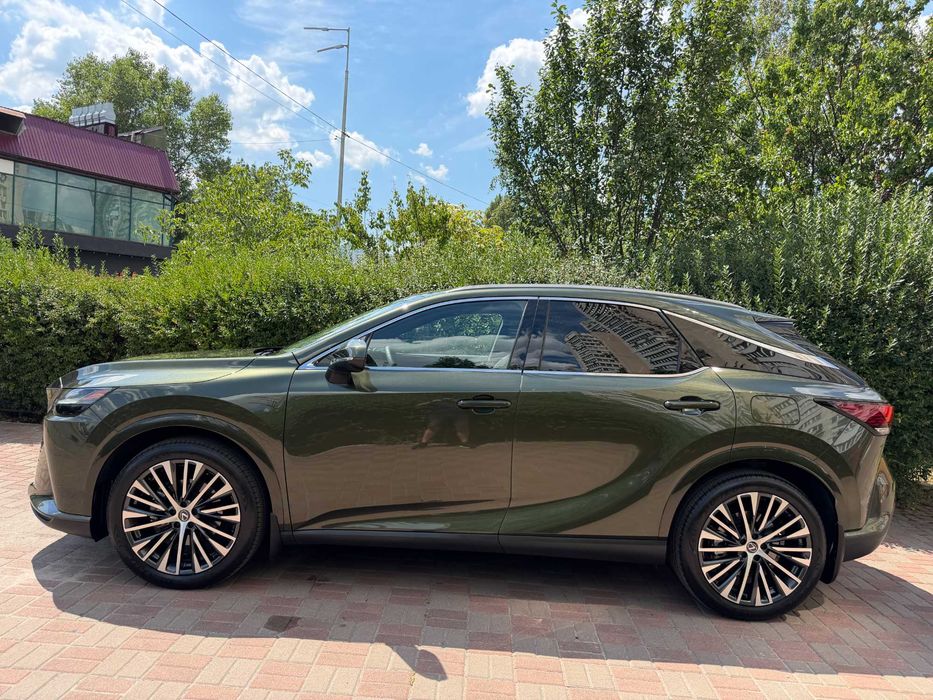 Lexus RX 2025 VIN JTJCHBJA502020626 фото оголошення 12 з 24