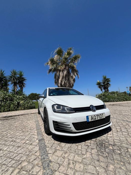Golf tdi gtd com muitos extras