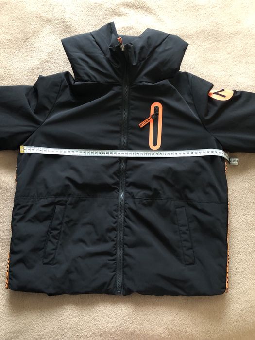 Куртка для дівчинки з капюшоном демісезон 38 р