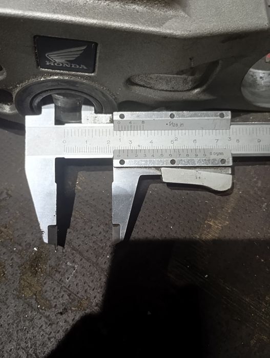 Траверса вилки HONDA