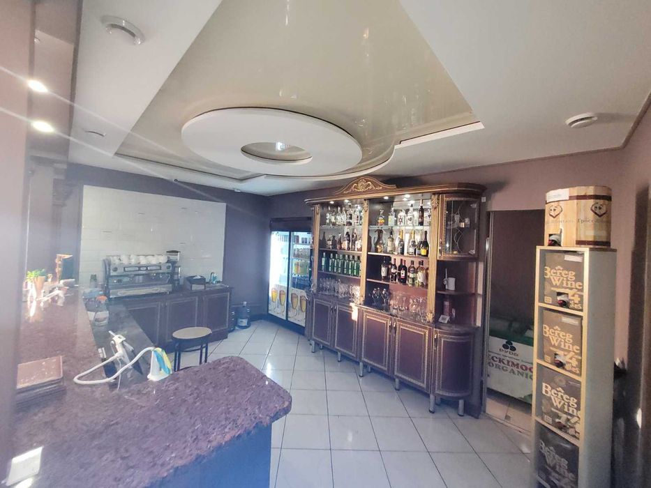 Приміщення діючого ресторану, м. Радехів