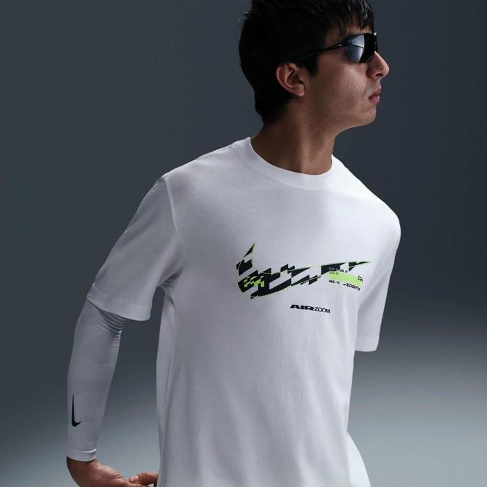 Футболка Nike Elite Entry HJ3684-100 (M) оригінал!