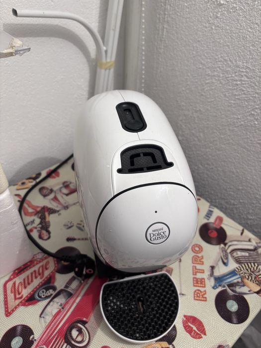 Maquina de café dolce gusto