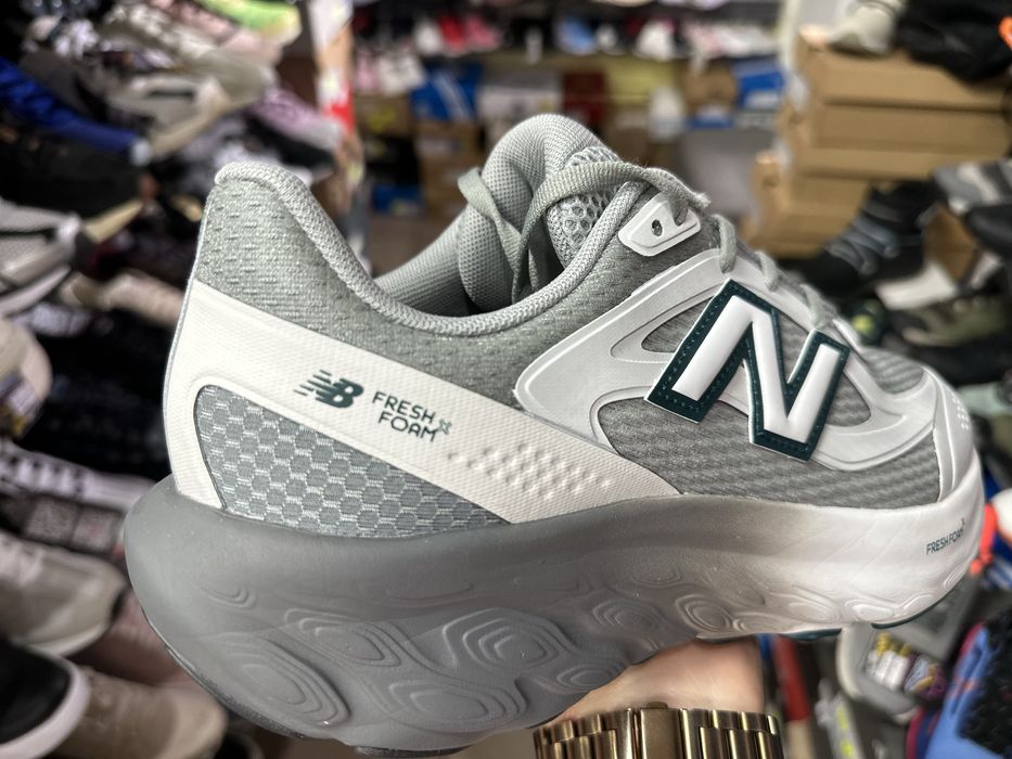 Кросівки New balance Fresh Foam Trainer ( РОЗМІР 43  )
