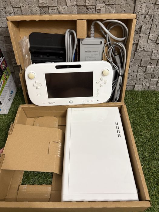 Nintendo Wii U ntsc J