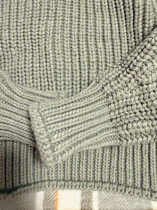 Продається світер дуже теплий