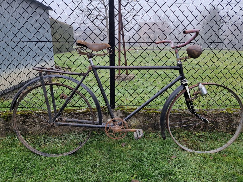 Stary zabytkowy przedwojenny polski rower rybowski Kamiński łucznik