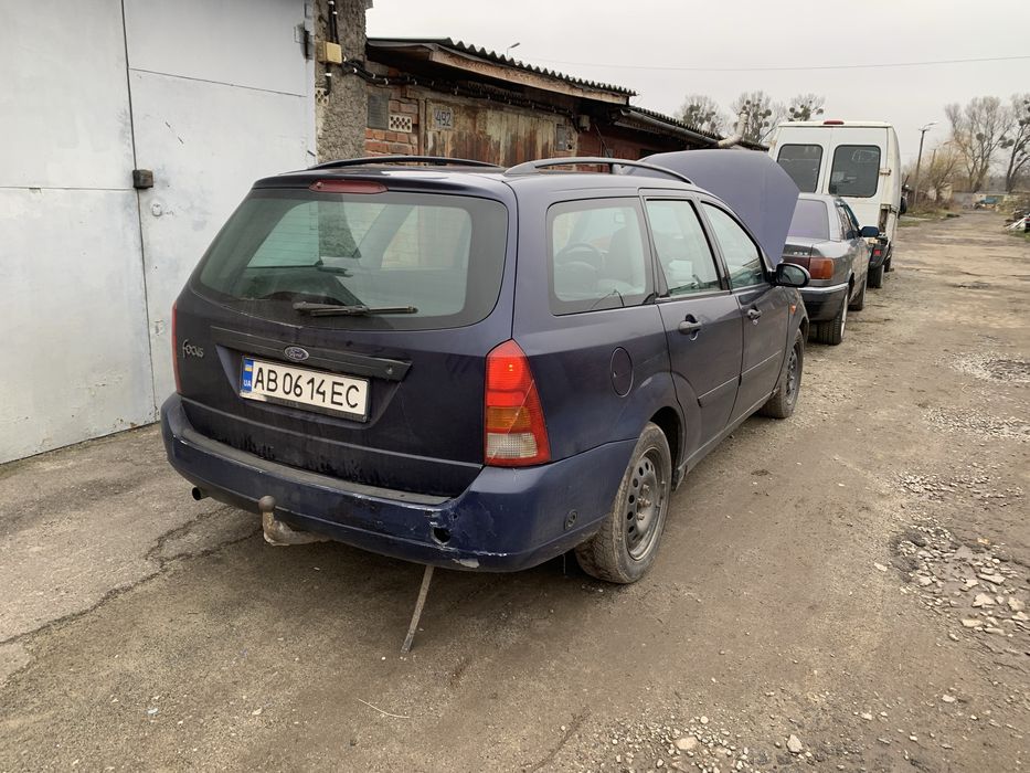 Форд фокус 2000р в гарному стані