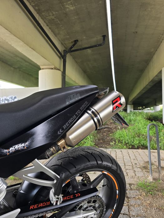 KTM super duke 990