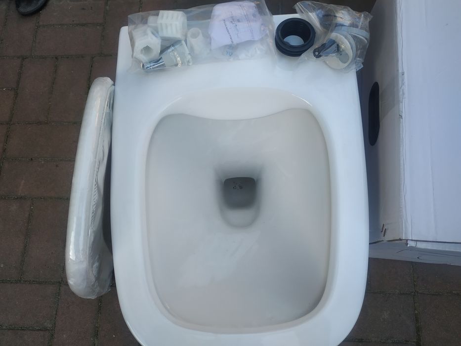 Унітаз підвісний