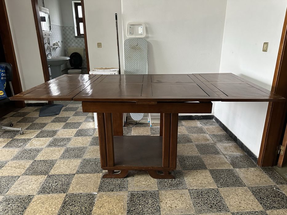 Mesa de madeira Extensivel