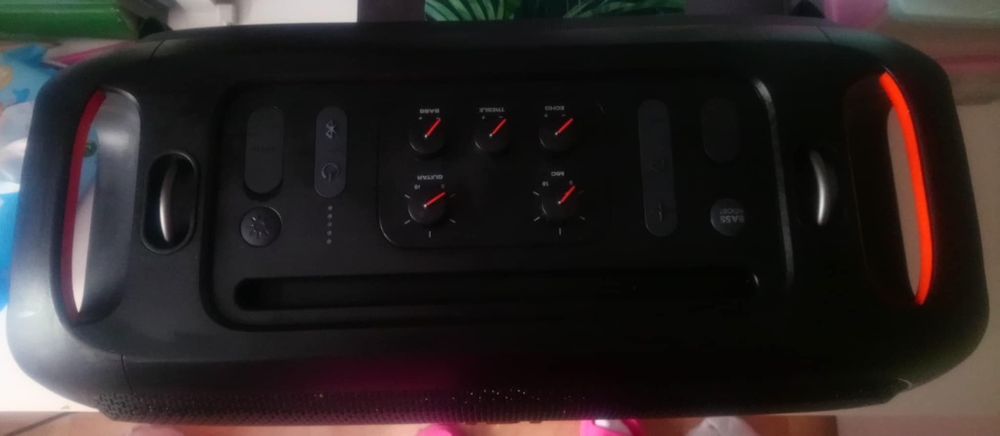 JBL PartyBox On-The-Go