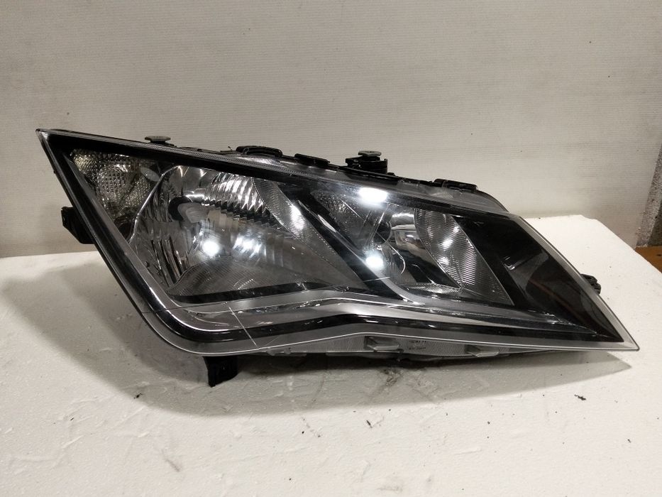 Farol SEAT Leon 5F ótica 2015 original direita