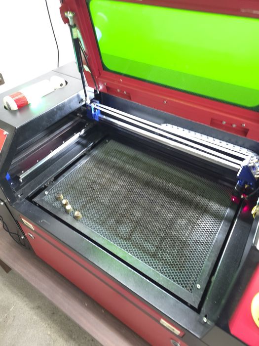 Máquina Laser Co2 50w 500x300