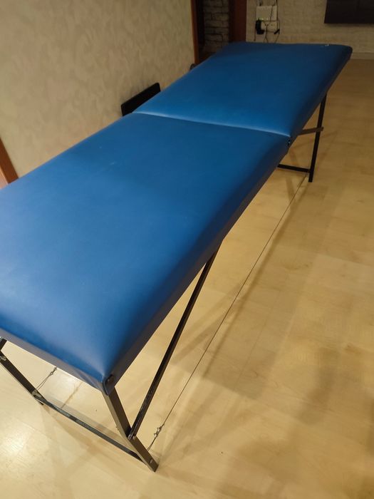 Кушетка косметична