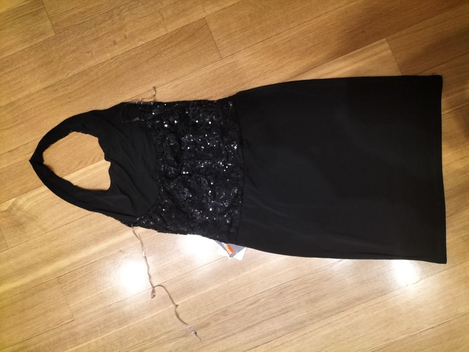 -70 % Nowa sukienka cekinowa (S) IntelliGent odkryte plecy