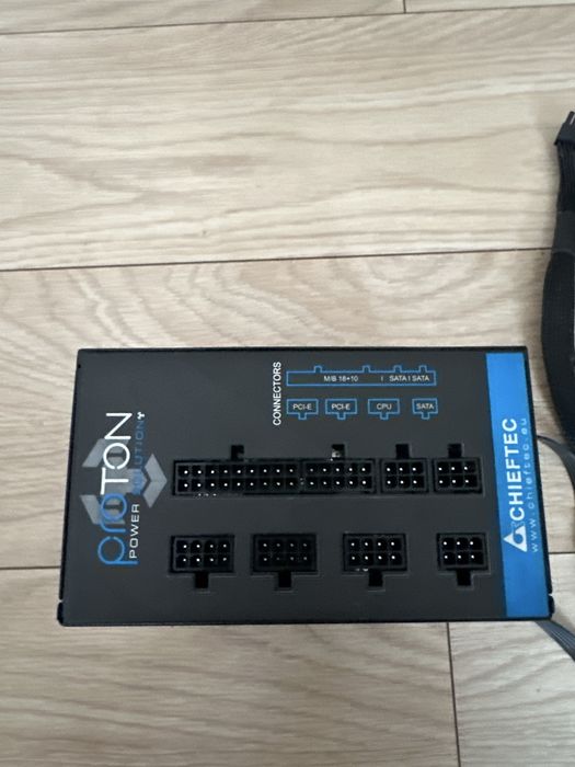 Блок питания Proton Chieftec 750W