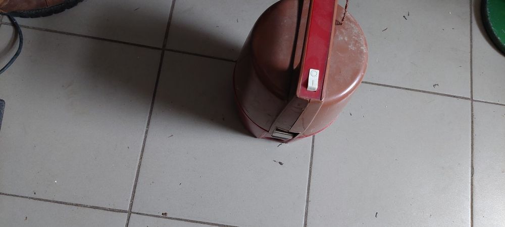 Пылесос хороший рабочий