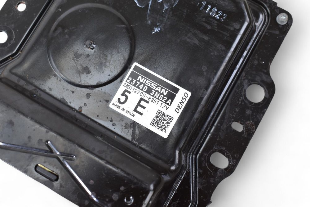 Komputer Sterownik Silnika NISSAN LEAF I 23740-3NG2A MB112700-8851 11-17R