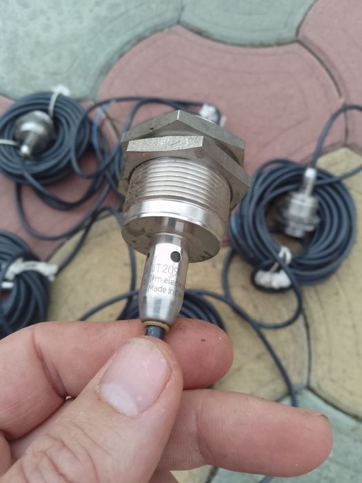 Датчик індуктивний