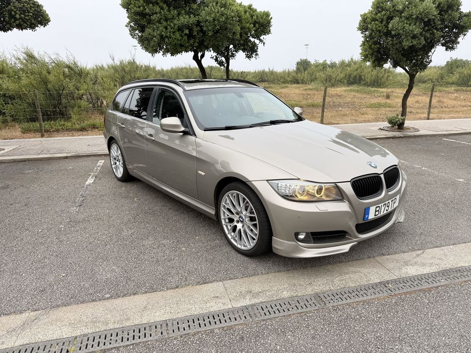 BMW 320i Touring