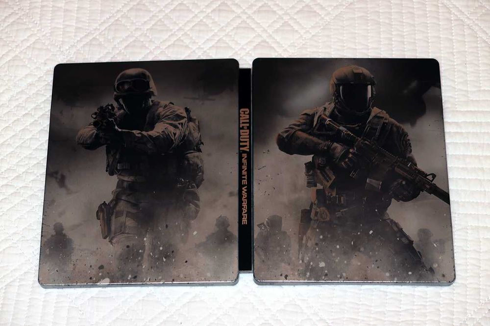 Jogo Ed. Especial Call of Duty Infinite Warfare PS4