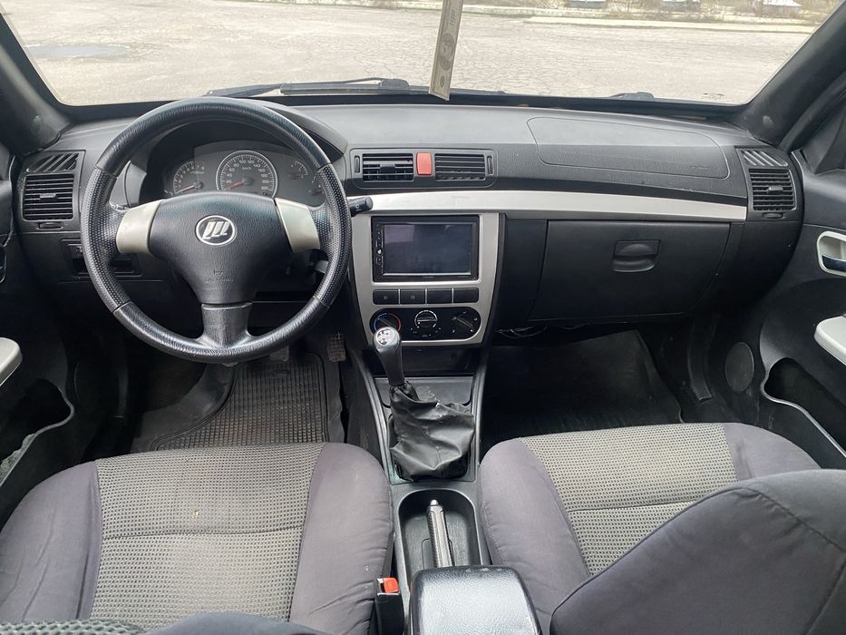 Лифан 520 Lifan сів поїхав