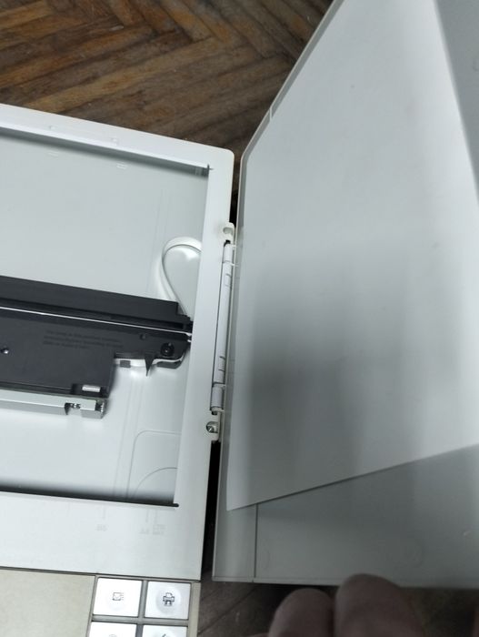 Сканер Epson v10