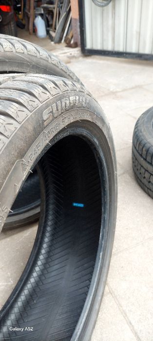 Opony Zimowe 245/40/18
