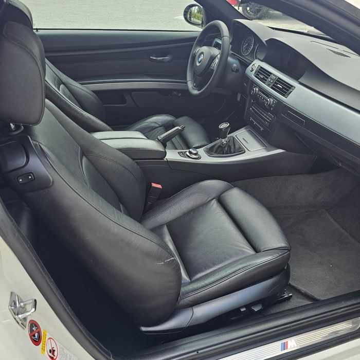 Vendo bmw 335 em excelente estado geral