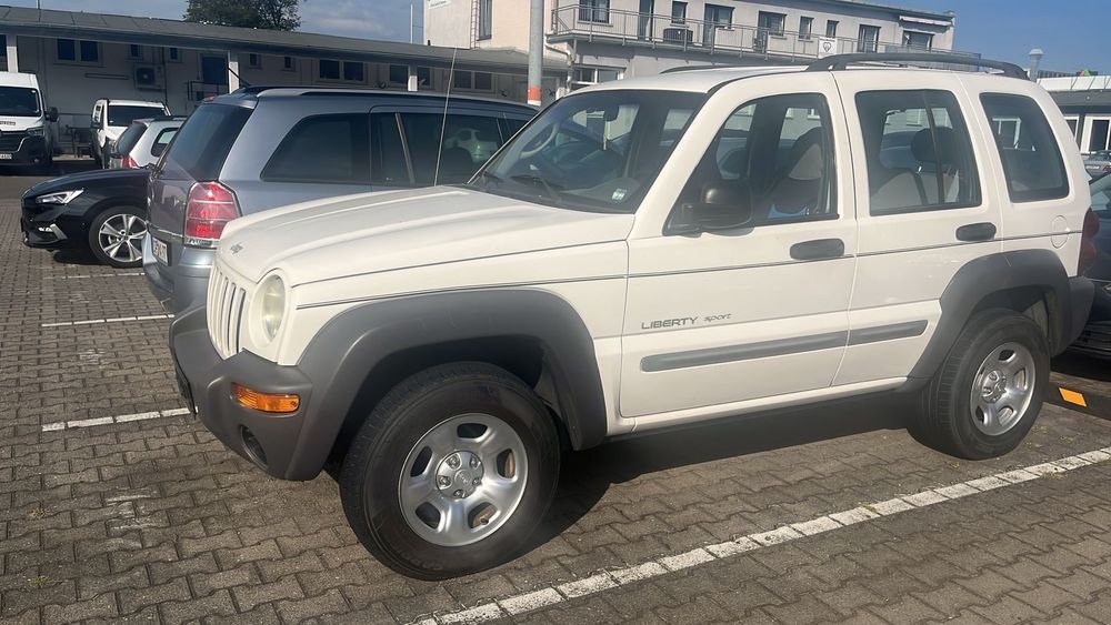 Jeep Liberty 2002 3.7
