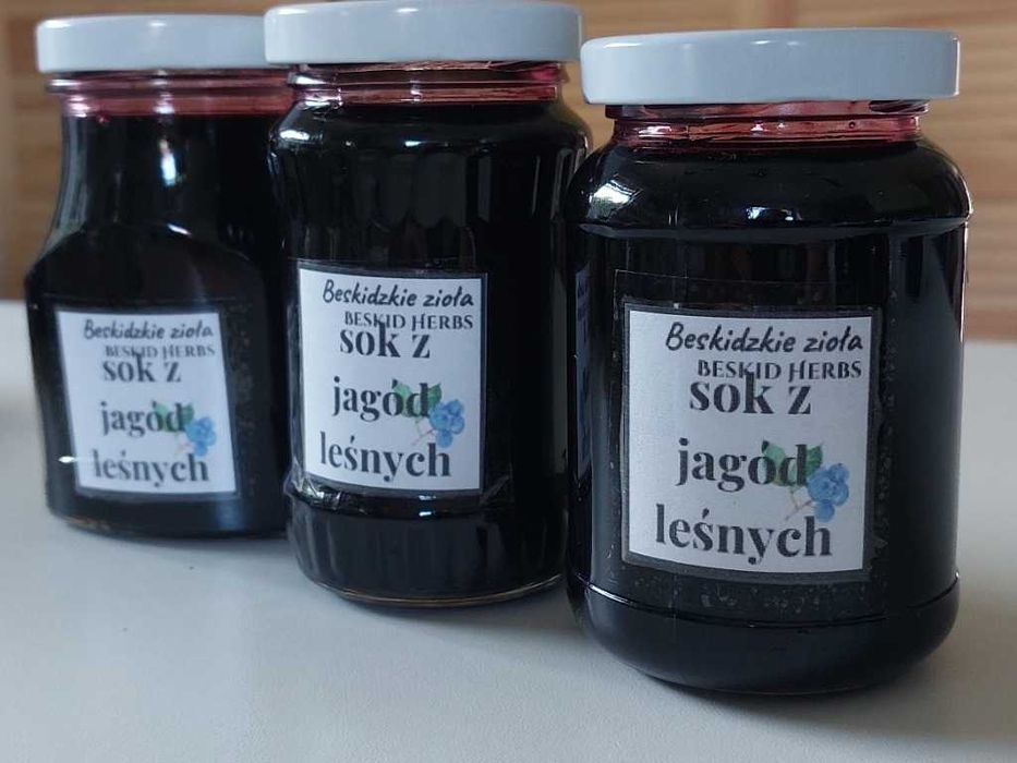 Sok z jagód leśnych , gęsty.