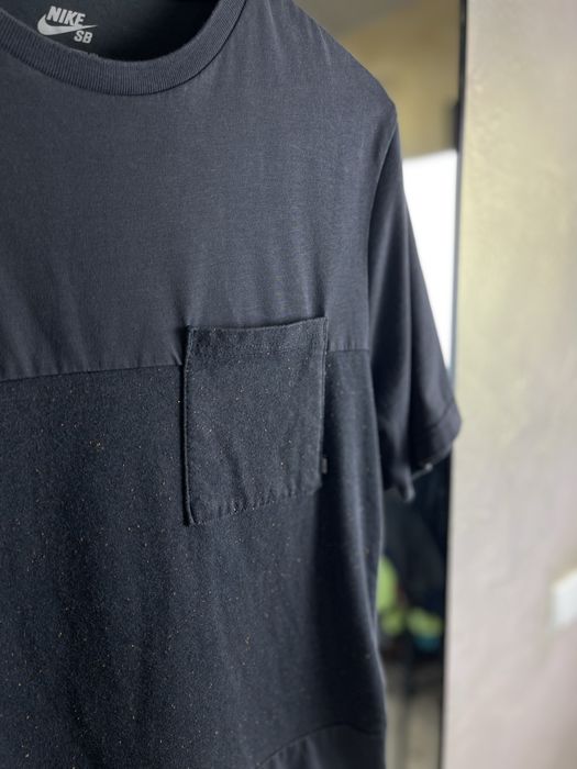 Футболка Nike SB Dri-FIT: Технологічний комфорт та стріт-стайл