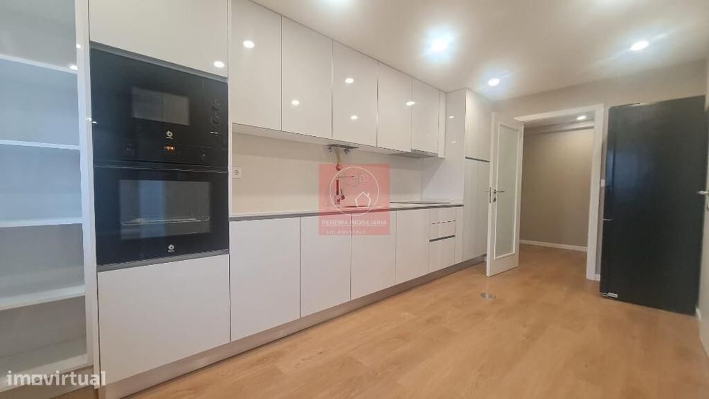 Venda Apartamento — Arcozelo, Braga