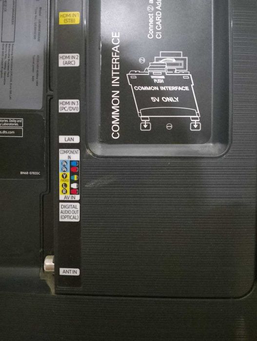 Продам телевізор Samsung UE49K6300AW на запчастини