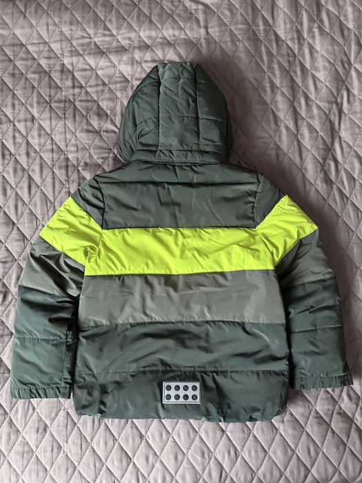 Продам зимову куртку Lego Wear