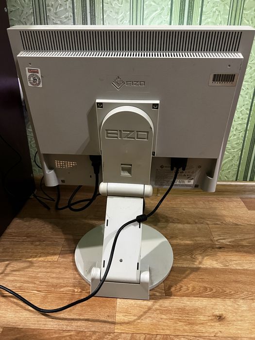 Монитор EIZO FlexScan S1921 в отличном состоянии Япония