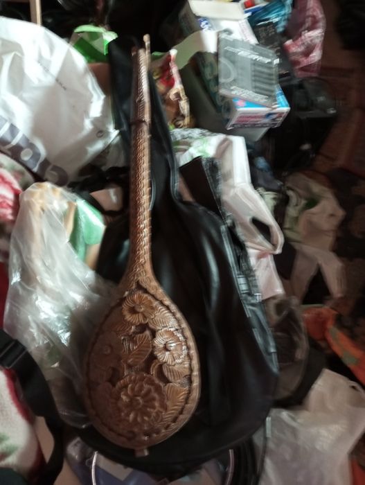 Guitarra asiática ou africana