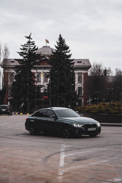 Продам BMW F30 328i x-drive