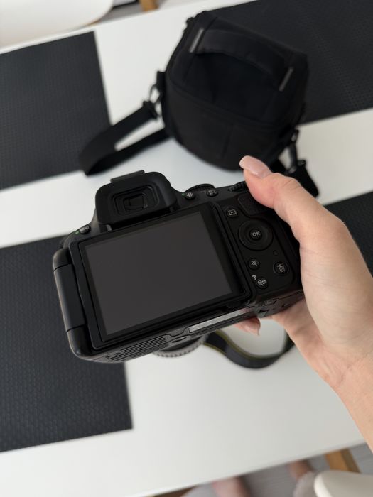 Фотоапарат D5100